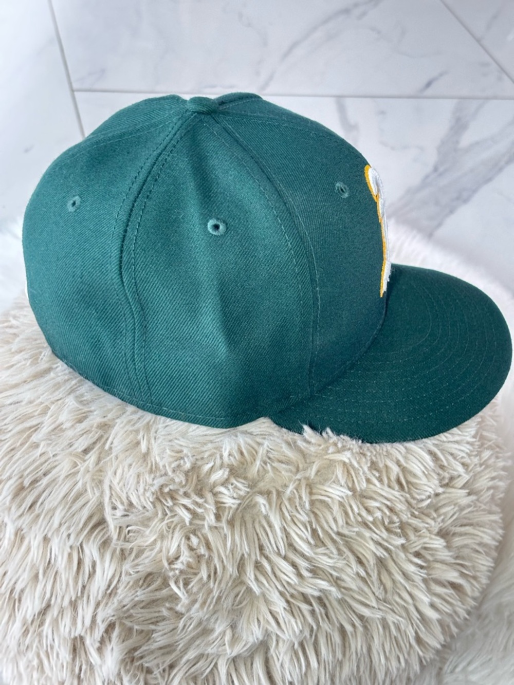 New Era Oakland Athletics A's 59fifty Dark Green Cap with Yellow & White Logo - Picture 8 of 14